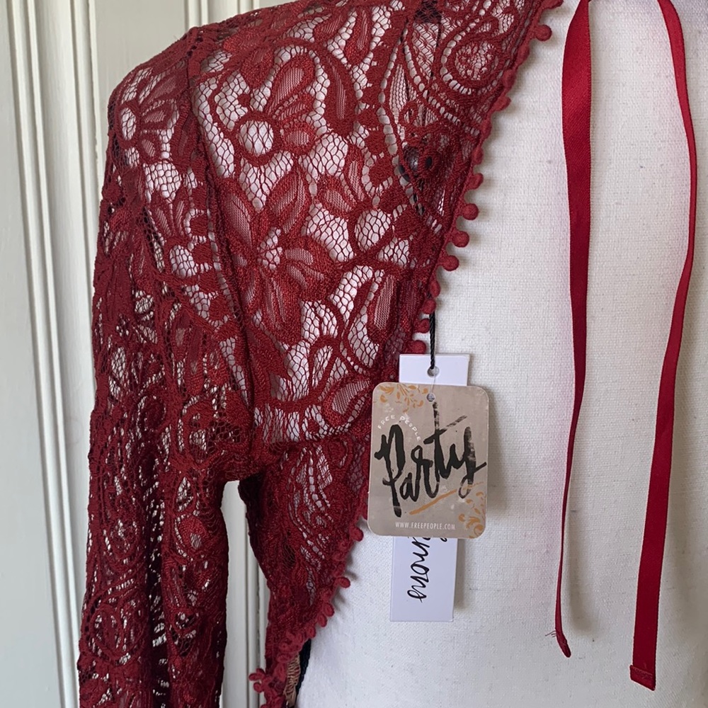 For Love & Lemons Lace Dress Size L Burgundy NWT - Picture 4 of 11